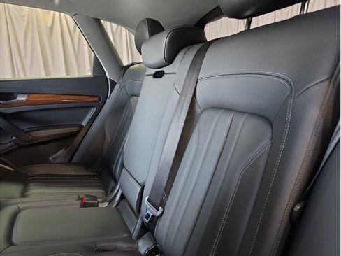 Used 2023 Audi Q5 2.0T Premium Plus image 14