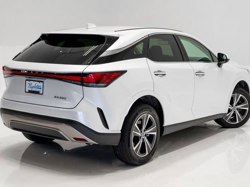 Used 2024 Lexus RX 350 FWD w/ Technology Package image 27