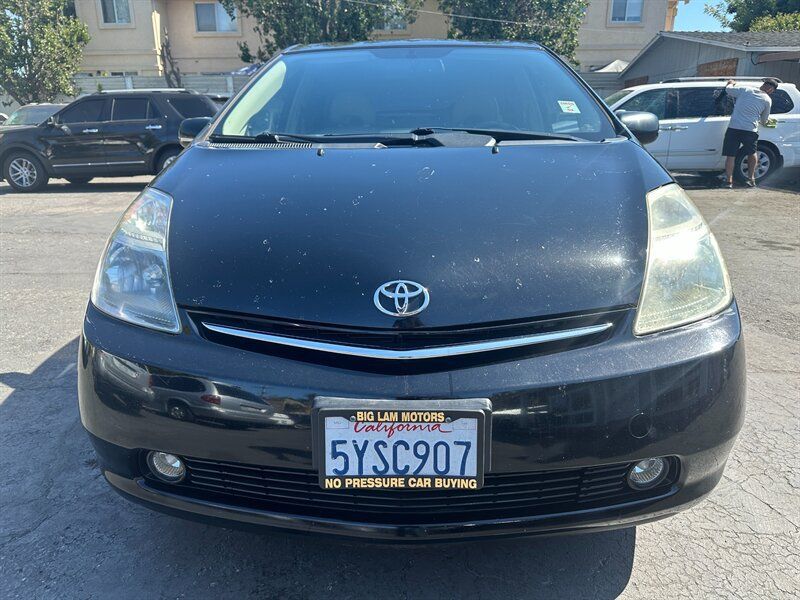Used 2007 Toyota Prius Touring w/ Pkg 6 Touring Edition FWD image 2