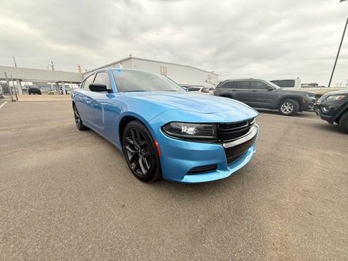 Used 2023 Dodge Charger SXT w/ Blacktop Package image 7