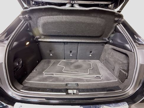 Used 2025 Mercedes-Benz GLA 250 4MATIC image 35