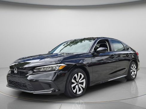 Used 2024 Honda Civic LX image 9