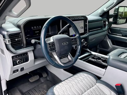 Used 2024 Ford F250 Limited AWD/4WD image 18