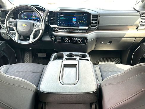 Used 2025 Chevrolet Silverado 2500 LT w/ Convenience Package AWD/4WD image 20