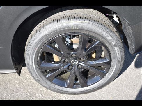 Certified 2025 MAZDA CX-30 AWD 2.5 S w/ Preferred Package image 19