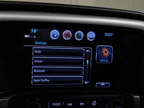 Used 2018 GMC Sierra 2500 SLE w/ HD SLE Preferred Plus Package AWD/4WD image 67