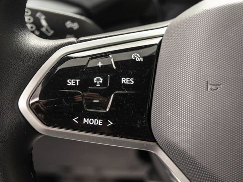 Certified 2023 Volkswagen ID.4 Pro image 15