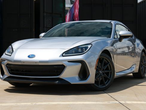 Used 2023 Subaru BRZ Limited RWD image 1