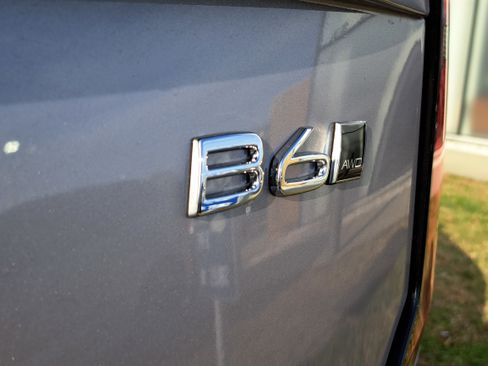 New 2026 Volvo XC90 B6 Ultra image 8