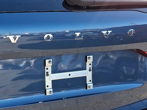 New 2026 Volvo XC60 B5 Ultra w/ Protection Package Premier image 15