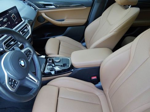 Used 2025 BMW X4 M40i AWD/4WD image 10
