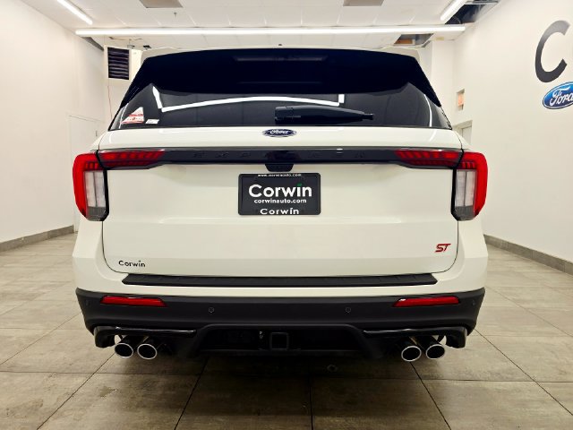 Used 2026 Ford Explorer ST AWD/4WD image 4