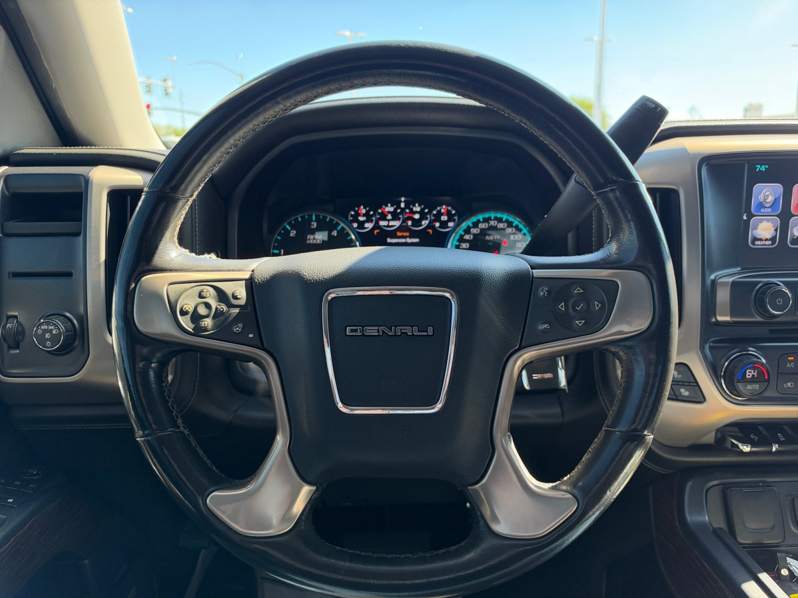 Used 2017 GMC Sierra 1500 Denali RWD image 9