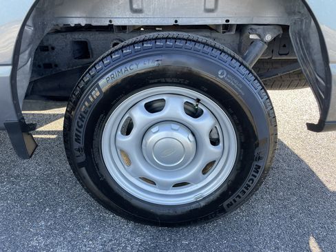 Used 2024 Ford F150 XL image 10