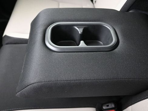 Used 2024 Honda CR-V EX image 17