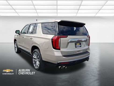 Certified 2021 GMC Yukon Denali w/ Denali Premium Package AWD/4WD image 5