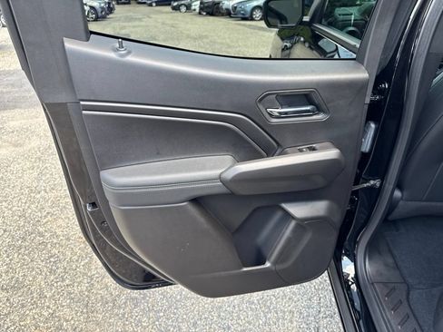 Used 2026 Chevrolet Colorado LT w/ LT Convenience Package AWD/4WD image 16