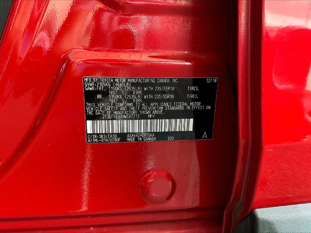 Used 2017 Toyota RAV4 Limited AWD/4WD image 23