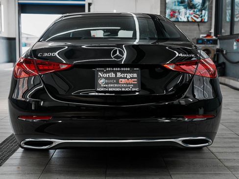 Used 2022 Mercedes-Benz C 300 4MATIC Sedan image 7