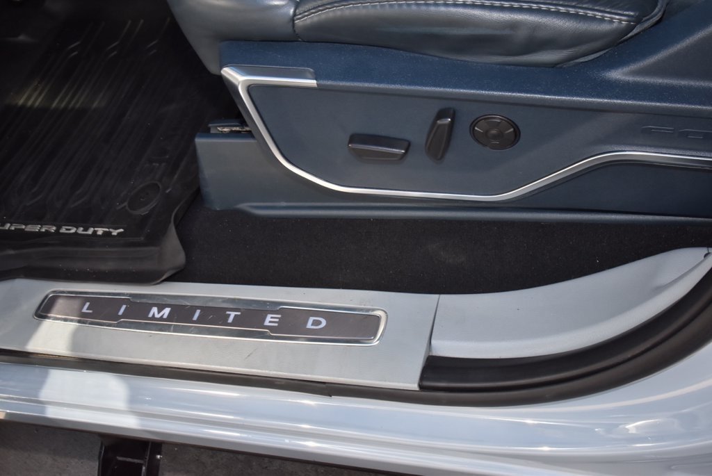 Used 2024 Ford F350 Limited w/ FX4 Off-Road Package AWD/4WD image 36
