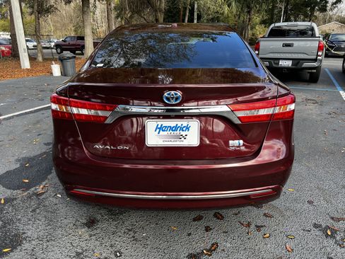 Used 2015 Toyota Avalon XLE Touring image 8