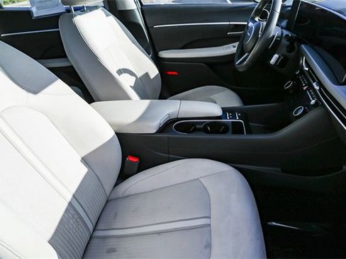Used 2024 Hyundai Sonata SEL w/ Convenience Package image 15