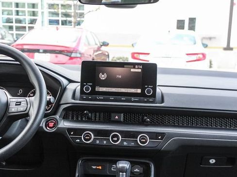 Used 2023 Honda CR-V EX image 18
