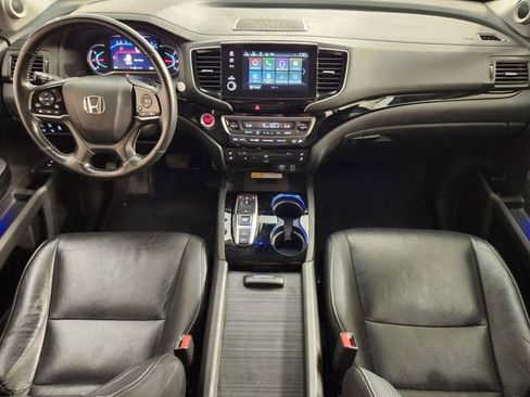 Used 2019 Honda Pilot Touring image 4