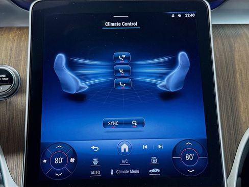 Used 2024 Mercedes-Benz GLC 300 image 15