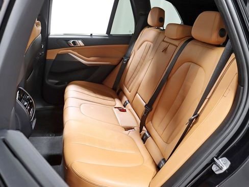 Used 2022 BMW X5 xDrive40i image 32