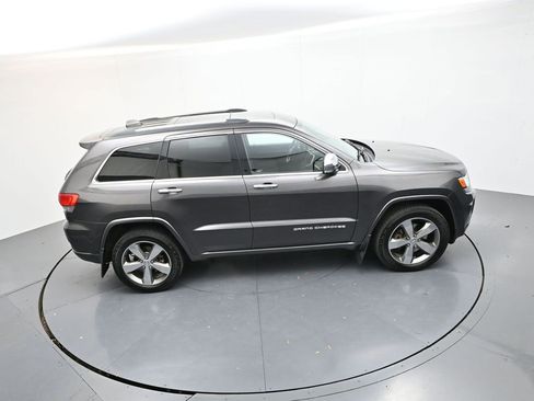 Used 2015 Jeep Grand Cherokee Overland w/ Advanced Technology Group image 32