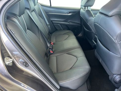 Used 2024 Toyota Camry SE image 20