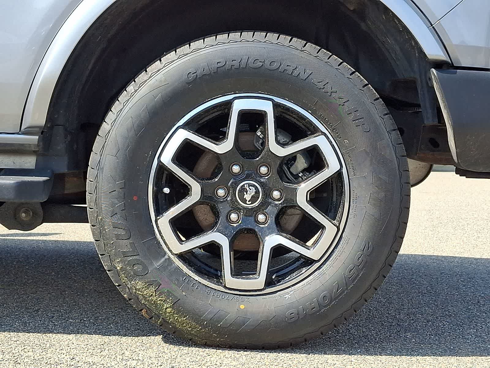 Used 2023 Ford Bronco Outer Banks AWD/4WD image 9