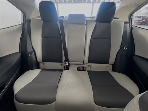 Used 2025 Toyota Corolla LE image 25