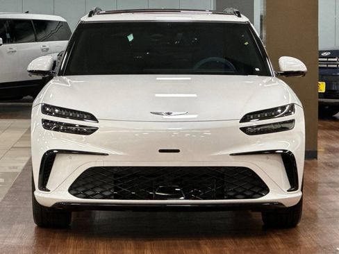 New 2026 Genesis GV60 Advance AWD/4WD image 9