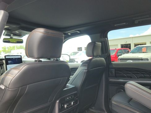 Certified 2024 Ford Expedition Max Platinum AWD/4WD image 15