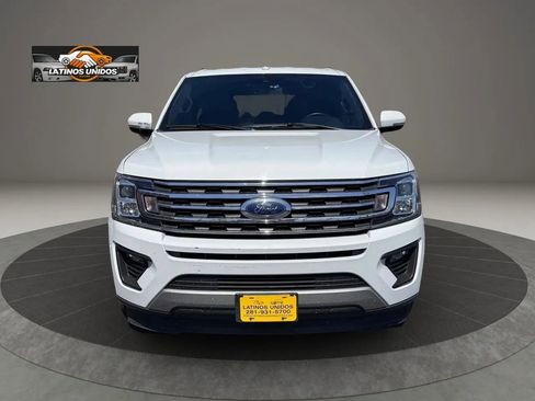 Used 2020 Ford Expedition XLT w/ Equipment Group 201A RWD image 2