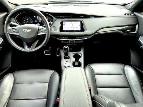 Used 2023 Cadillac XT4 Sport image 28