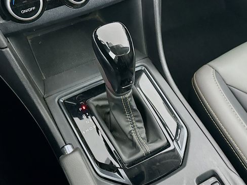 Used 2021 Subaru Crosstrek 2.5i Sport w/ Moonroof Package image 24