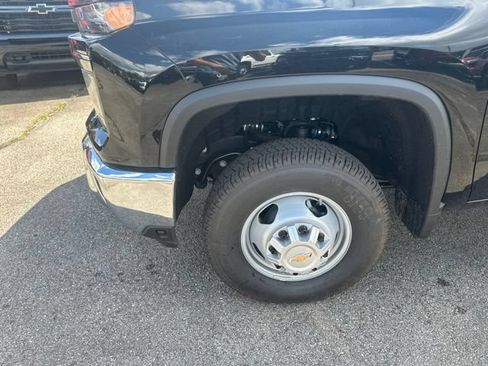 New 2026 Chevrolet Silverado 3500 W/T AWD/4WD image 10