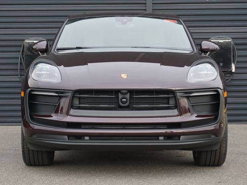 New 2026 Porsche Macan image 10