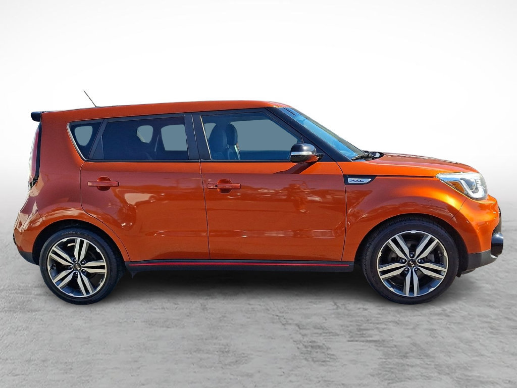 Used 2018 Kia Soul ! w/ Tech Package FWD image 7