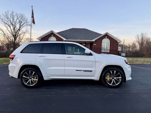 Used 2018 Jeep Grand Cherokee Trackhawk image 7