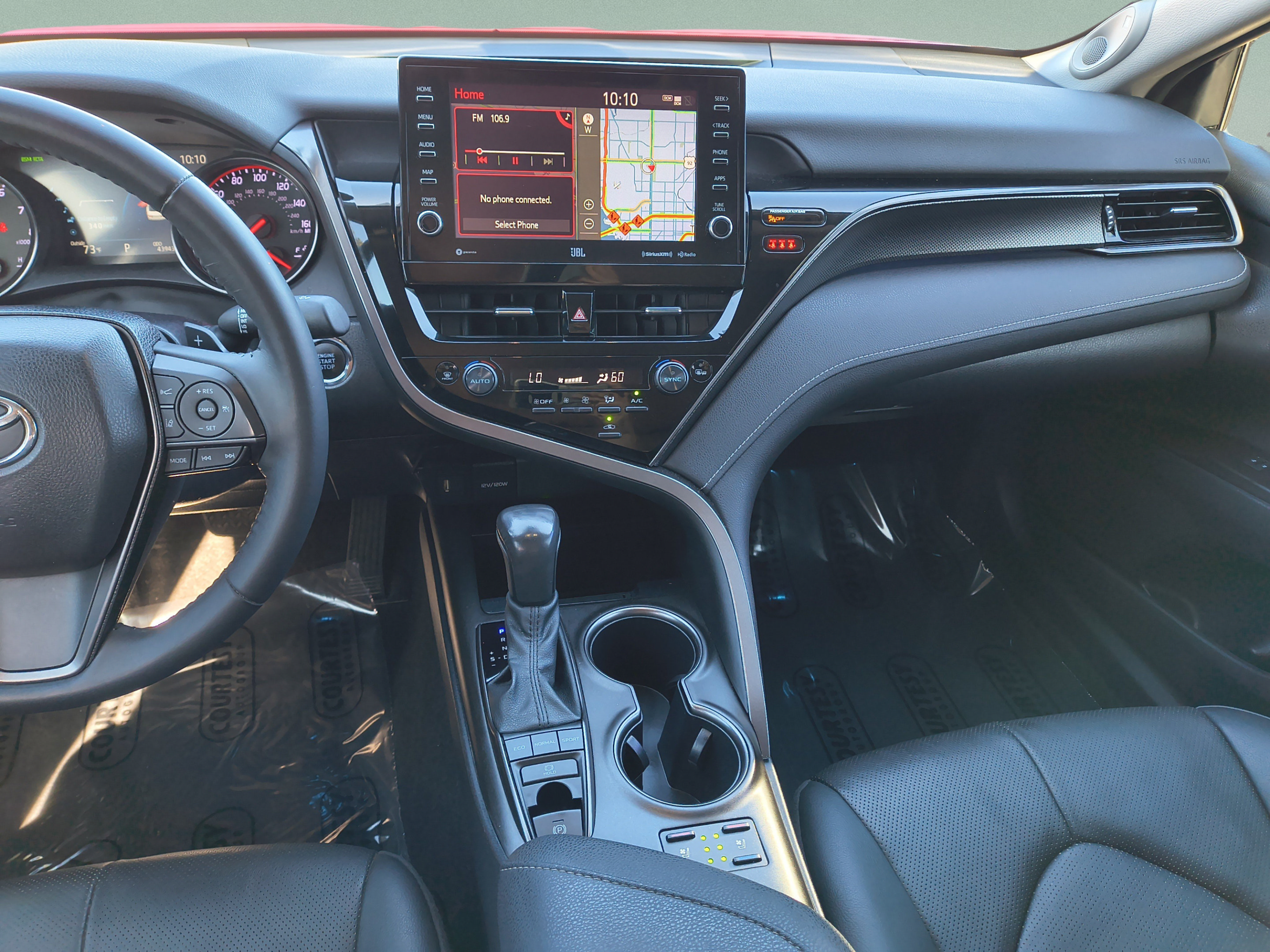 Used 2021 Toyota Camry XSE w/ Navigation Package FWD image 16