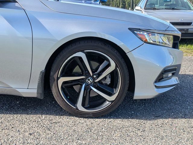 Used 2019 Honda Accord Sport image 11