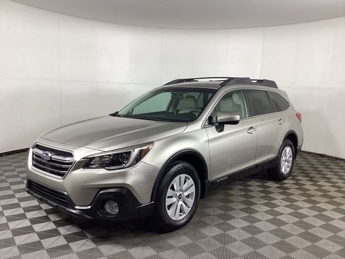 Used 2018 Subaru Outback 2.5i Premium w/ Protection Package #1 image 5
