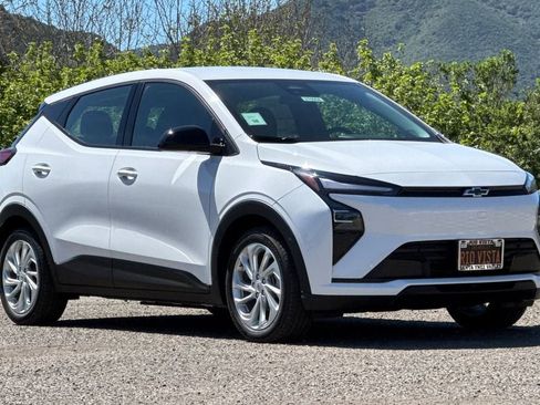 New 2027 Chevrolet Bolt LT w/ Comfort Package image 2