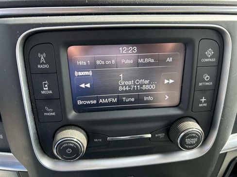 Used 2024 RAM 1500 Classic SLT image 29