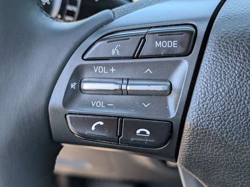 Used 2019 Hyundai Kona SEL FWD image 18