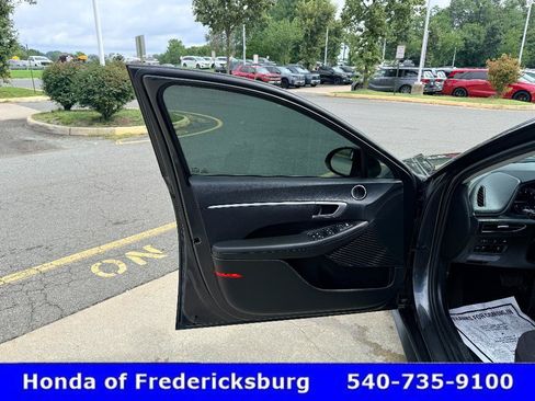 Used 2023 Hyundai Sonata SE FWD image 15